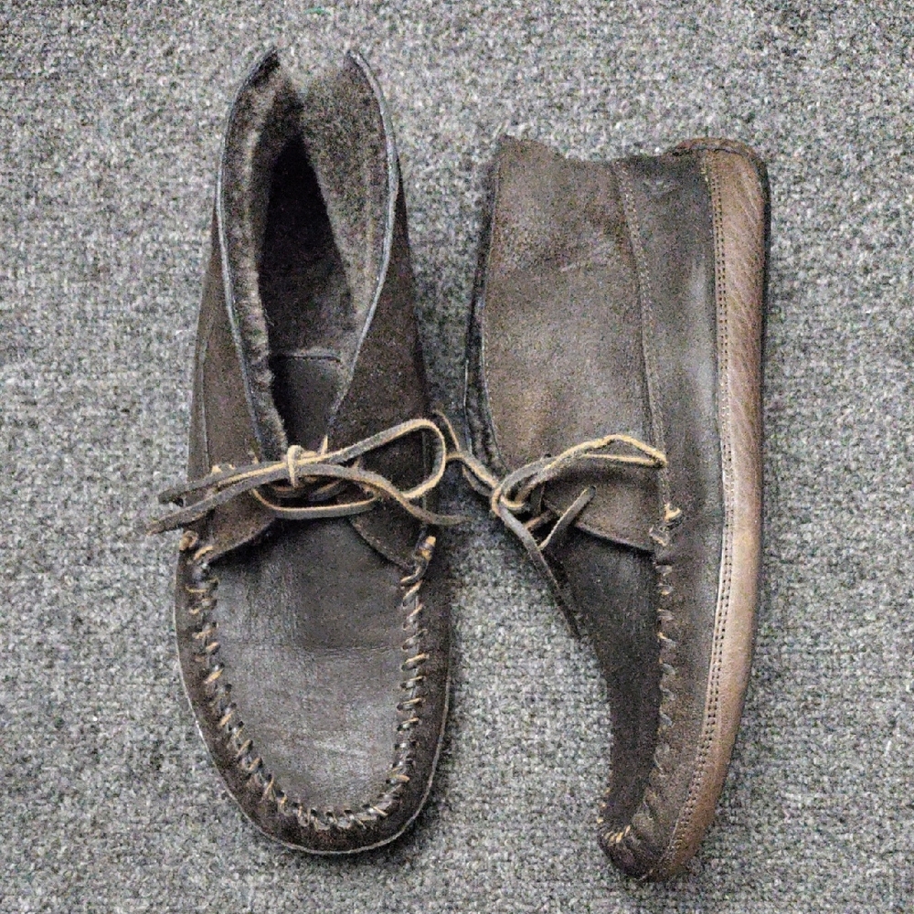 Frye Woman "Morgan" Brown Leather Woollined Moccasins